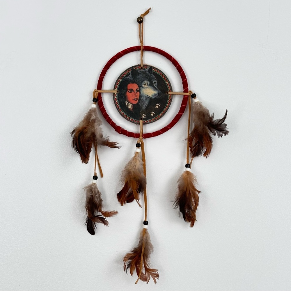 Vintage Native American-Style Wolf Dreamcatcher Wall Decor Boho & Rustic Shield